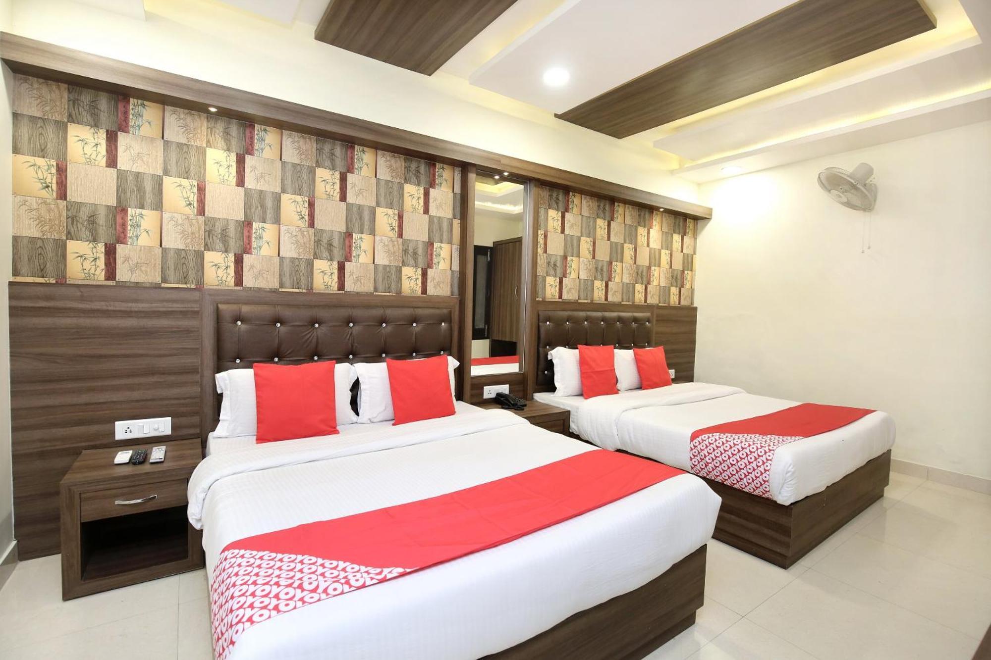 Oyo 17307 Hotel Kings Амритсар Екстериор снимка